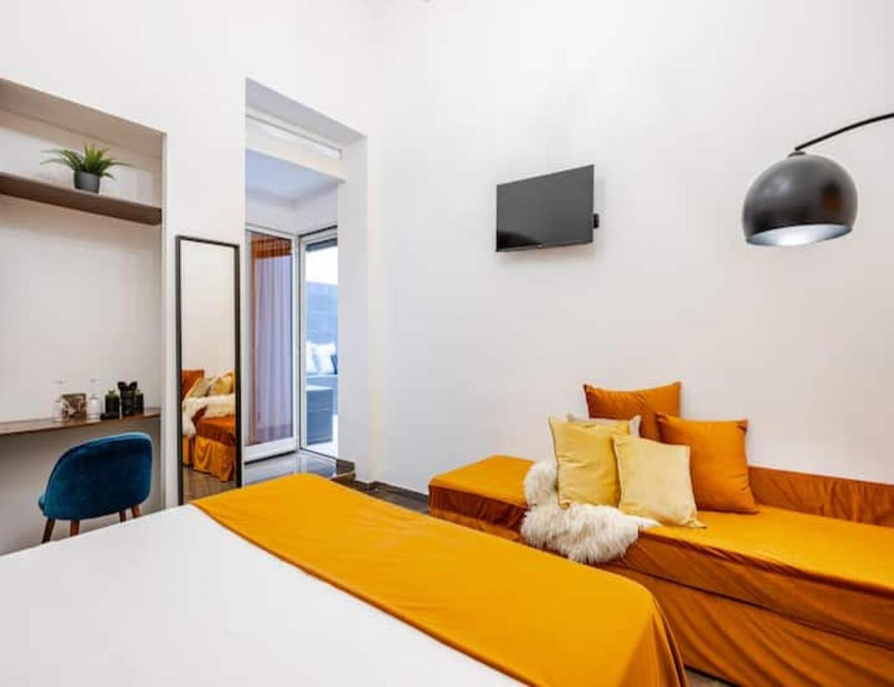 Bed and Breakfast I Colori Di Napoli Exterior foto